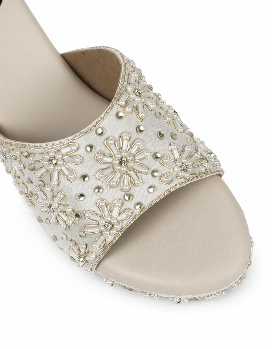 SNOWFLAKE PEARL