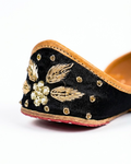 ZAR-E-SIYAAH
