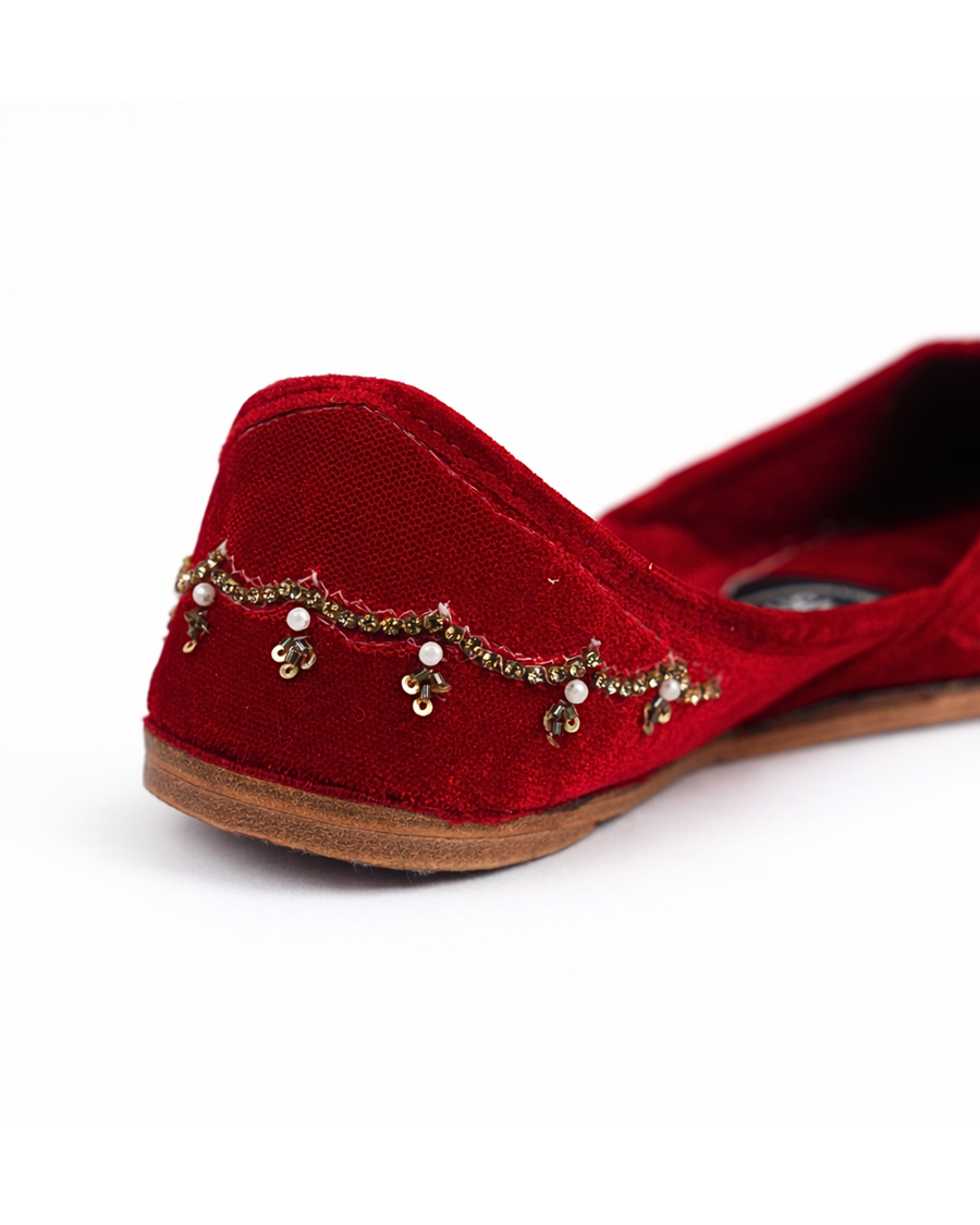 LAAL ZARI