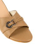 BUCKLE