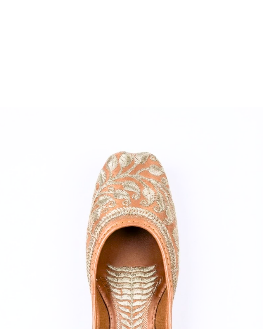 KESARI CHARM