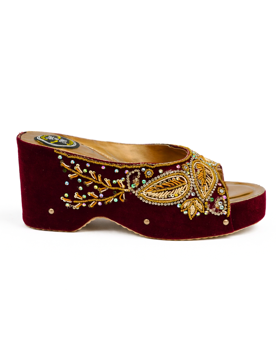 NOOR MAROON